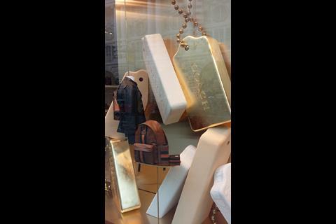 Coach, Regent Street